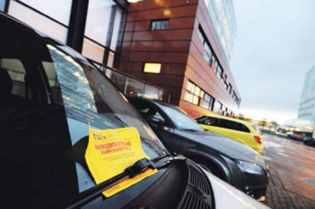 About parking, stimuli and pain