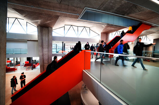 Universiteitsraad geeft ruim ongevraagd advies aan CvB