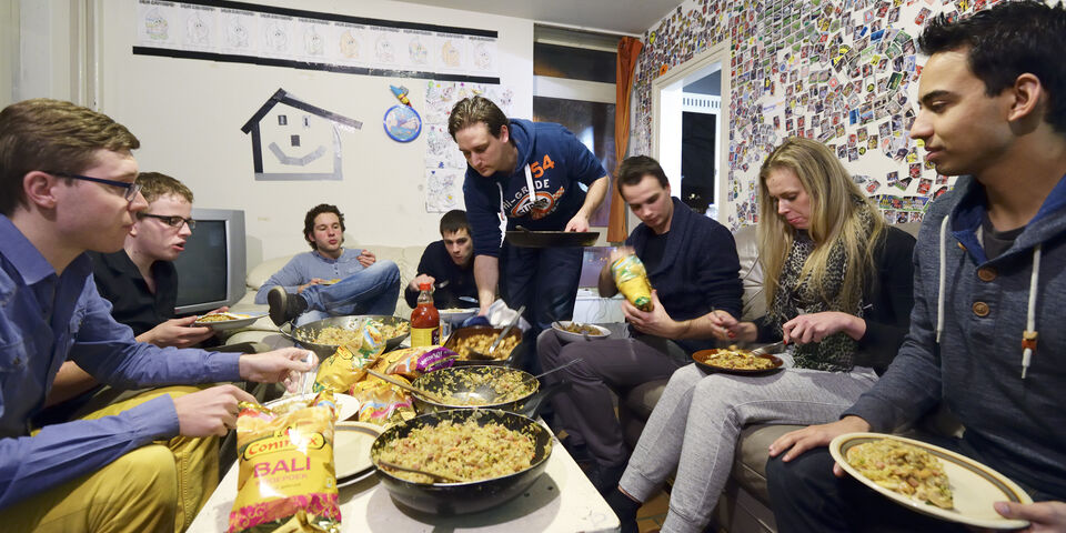 Aanschuiven bij De Druppel. Foto | Bart van Overbeeke