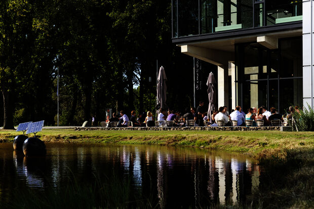 Zwarte Doos opens outdoor season with huge BBQ
