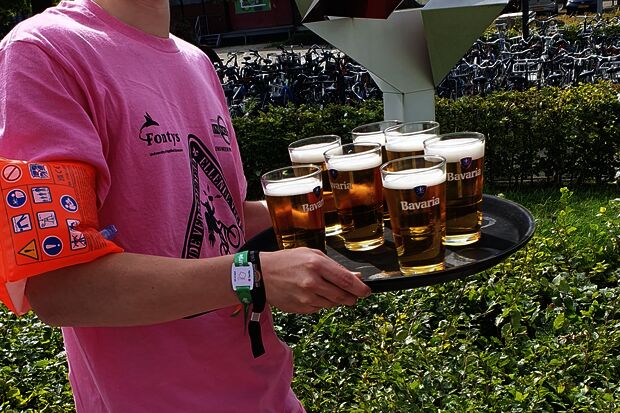 Ondanks alcoholverbod vloeit bier rijkelijk tijdens intro Fontys