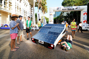 Bij de start in Darwin. Foto | Bart van Overbeeke Bij de start in Darwin. Foto | Bart van Overbeeke