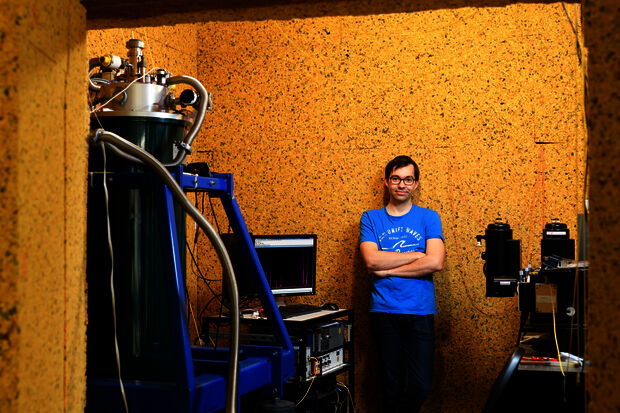 Home Stretch | Stretching a nanowire