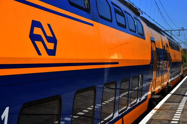 Students still pay five million euros in public transport fines