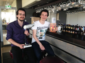 Robin (links) en Roderick, blije ruilers. Robin (links) en Roderick, blije ruilers.