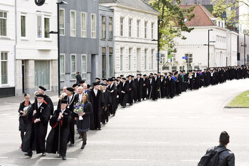 Vandaag zullen in het cortège voor het eerst ook studenten meelopen. Foto | Bart van Overbeeke