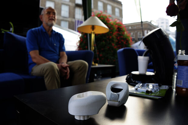 Smart socket makes living easier
