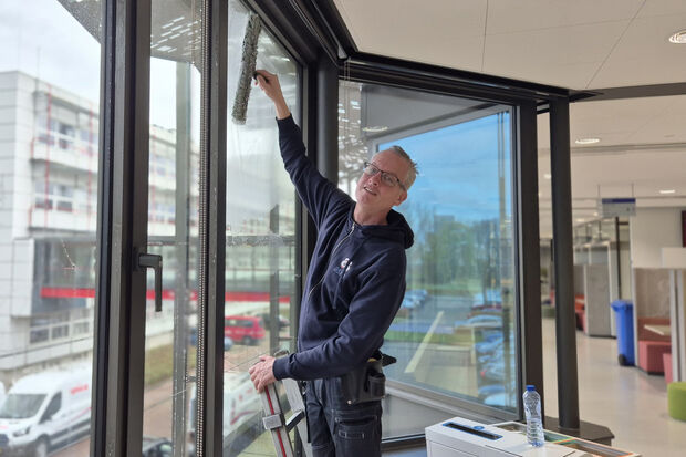 Behind the scenes | Richard Meuldijk, window cleaner