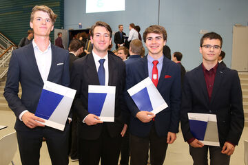 Frank Maurix (on the right) with his friends Yoram Meijaard, Youri Haenen and Alex Dings (from left).