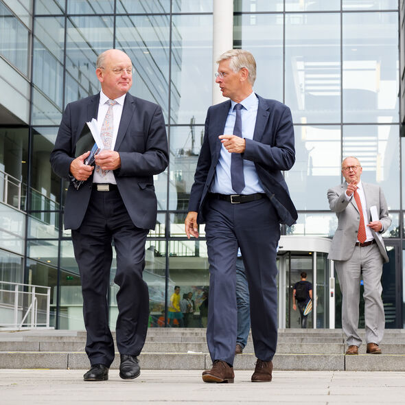 With Board President Jan Mengelers (left) and Rector Magnificus Frank Baaijens Van Ham formed a collegial Executive Board for years. Photo | Bart van Overbeeke