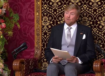 Koning Willem-Alexander leest de troonrede. Screenshot | HOP