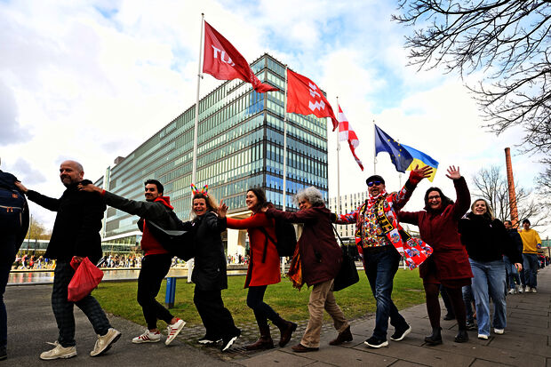 Geen record langste polonaise ter wereld