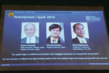 De winnaars van de Nobelprijs voor de natuurkunde 2014.