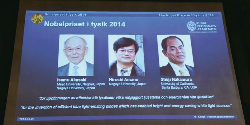 De winnaars van de Nobelprijs voor de natuurkunde 2014.