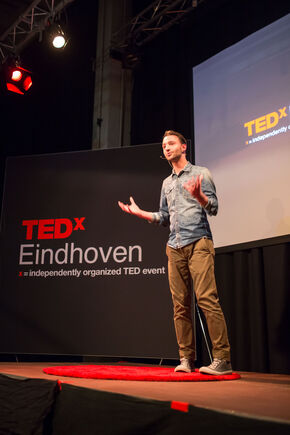 Björn Schulpen pitcht. Foto | Joep Elderman Björn Schulpen pitcht. Foto | Joep Elderman