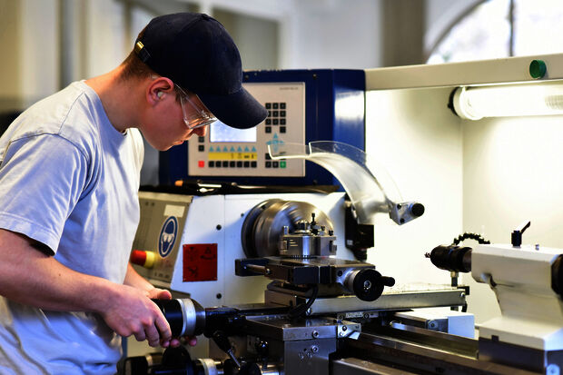 Netherlands spends less on STEM than other countries