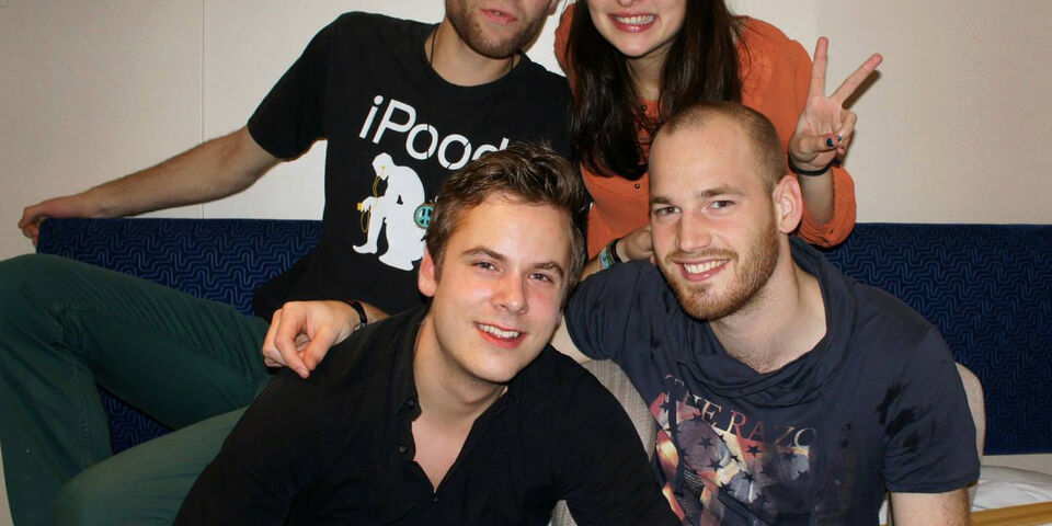 Some of my good friends I met in Gothenburg and me together at the ESN Seabattle, a Party cruise in which Chalmerists can participate. From back to front & left to right; Karl, Betty, Bart and me.