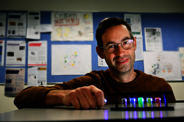 Home Stretch | Explaining quantum physics to teenagers