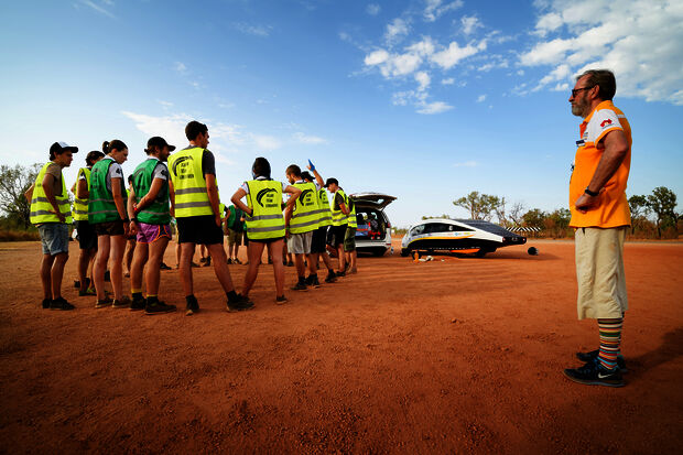 Solar Team Eindhoven royaal aan kop in Australië