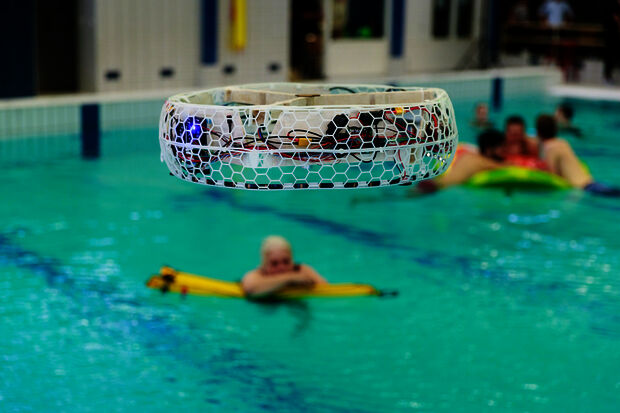 Blue Jay drone to recognize and help drowning persons