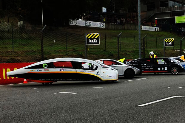 Rain scuppers Solar Team Eindhoven in Belgium