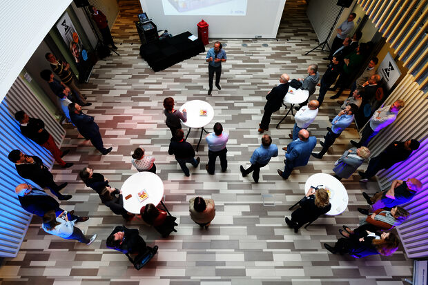 Short but compelling stories at new TU/e business club