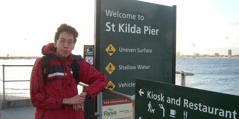 Victor bij St Kilda. Foto | privé-archief Victor.