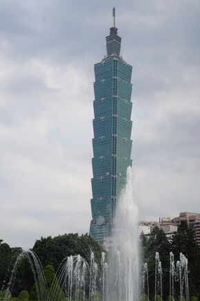 Skyscraper Taipei 101 has 101 floors.