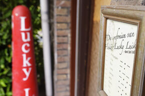 Aanschuiven bij Lucky Luik. Foto | Bart van Overbeeke