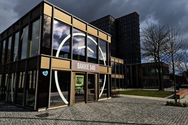 Nieuwe koffietent op campus: “Alles hier heeft een verhaal"