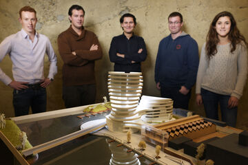 Sebastiaan Boer, Nick van Rouwendaal, Jerry Pollux, Jeroen Kuijstermans en Nadia van den Boogaard (vlnr). Foto | Bart van Overbeeke