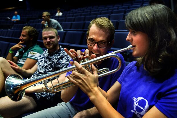 Intro '17 | Fraternization through music
