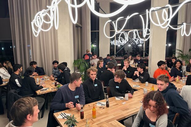 Haven Week kicks off with neighbor dinner