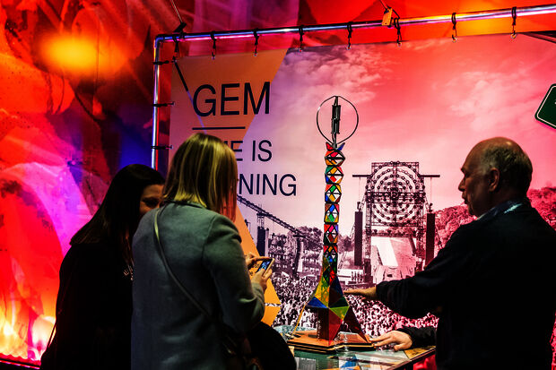 Pop-up windmill makes festivals more eco-friendly