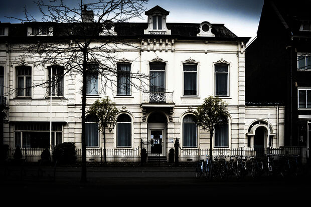 SSRE to stay in the Bunker for the time being, villa renovations delayed