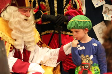 Sint aan de TU/e. Foto | Maarten van Helden