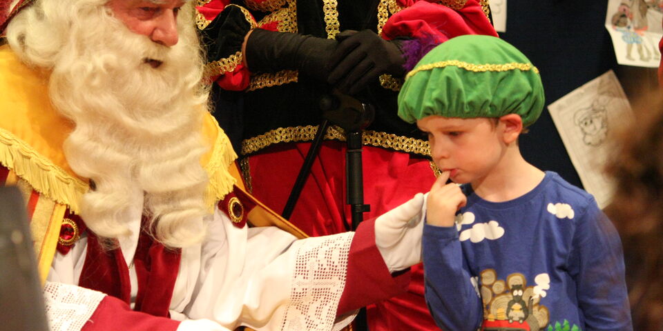 Sint aan de TU/e. Foto | Maarten van Helden