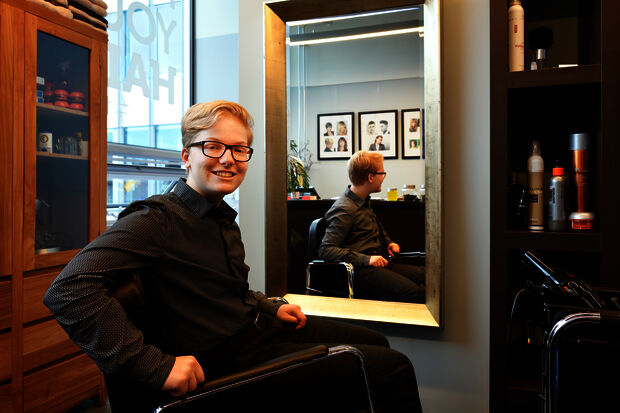 Transgender student tells audience Girl his story