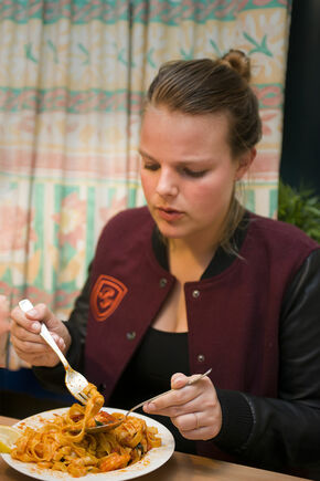 Aanschuiven bij Pyter Sely. Foto | Rien Meulman