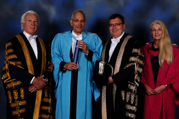 Scottish honorary doctorate for Onno Boxma