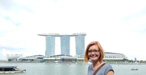 Voor het Marina Bay Sands hotel. Voor het Marina Bay Sands hotel.