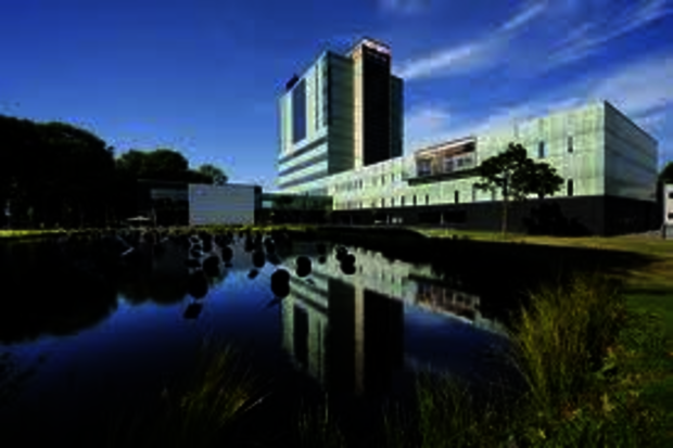 Bachelor Built Environment now offered in English