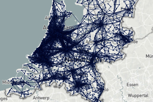 Smart dashboard should predict regional outbreaks COVID-19