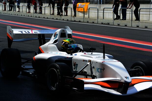InMotion smashes electric track record at Zandvoort