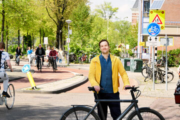 Brett Petzer in Amsterdam. Foto | Bart van Overbeeke