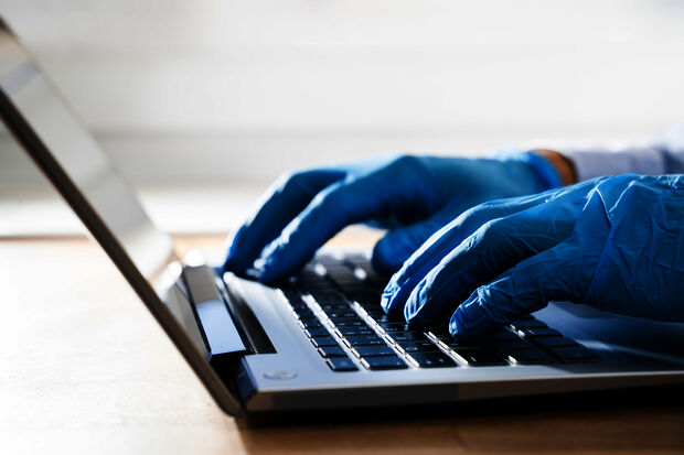 Many clicks for higher education media in times of crisis