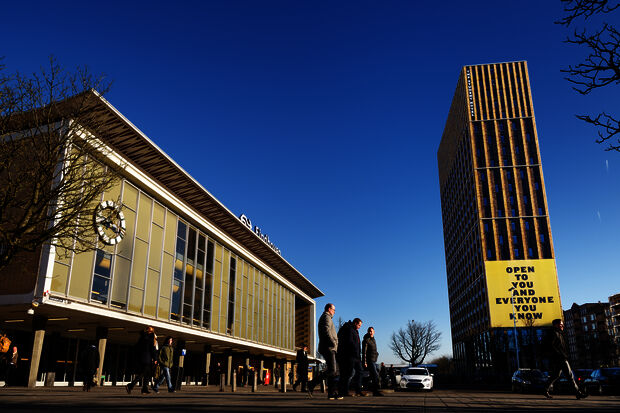 LSVb waarschuwt zusterbonden tegen Student Hotels