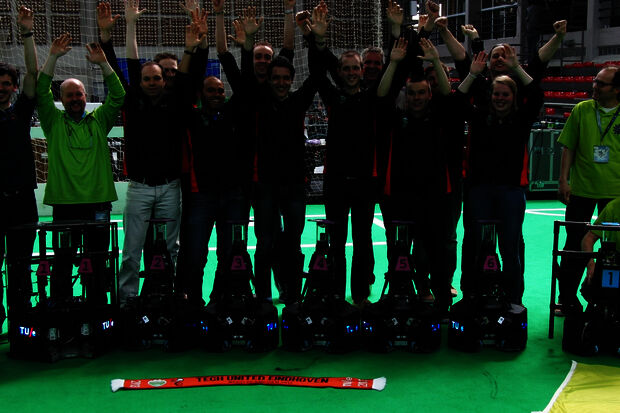 TU/e soccer robots win Portugal Open for third time
