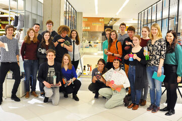 De workshopdeelnemers met rechts 'Pitch Queen' Nathalie Mangelaars.