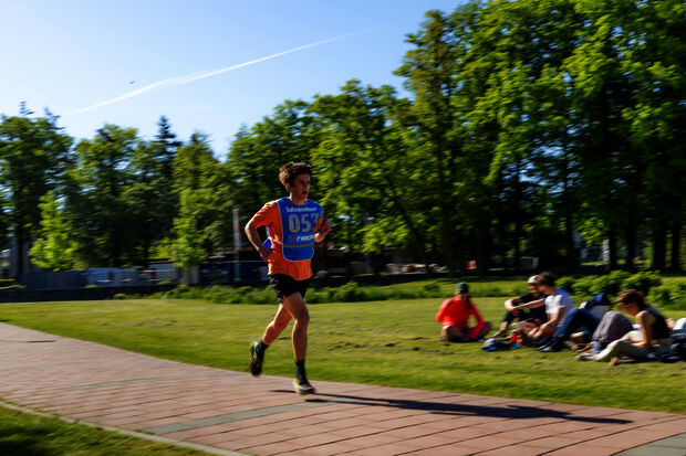 Eindhoven wint Batavierenrace in spannende slotetappe